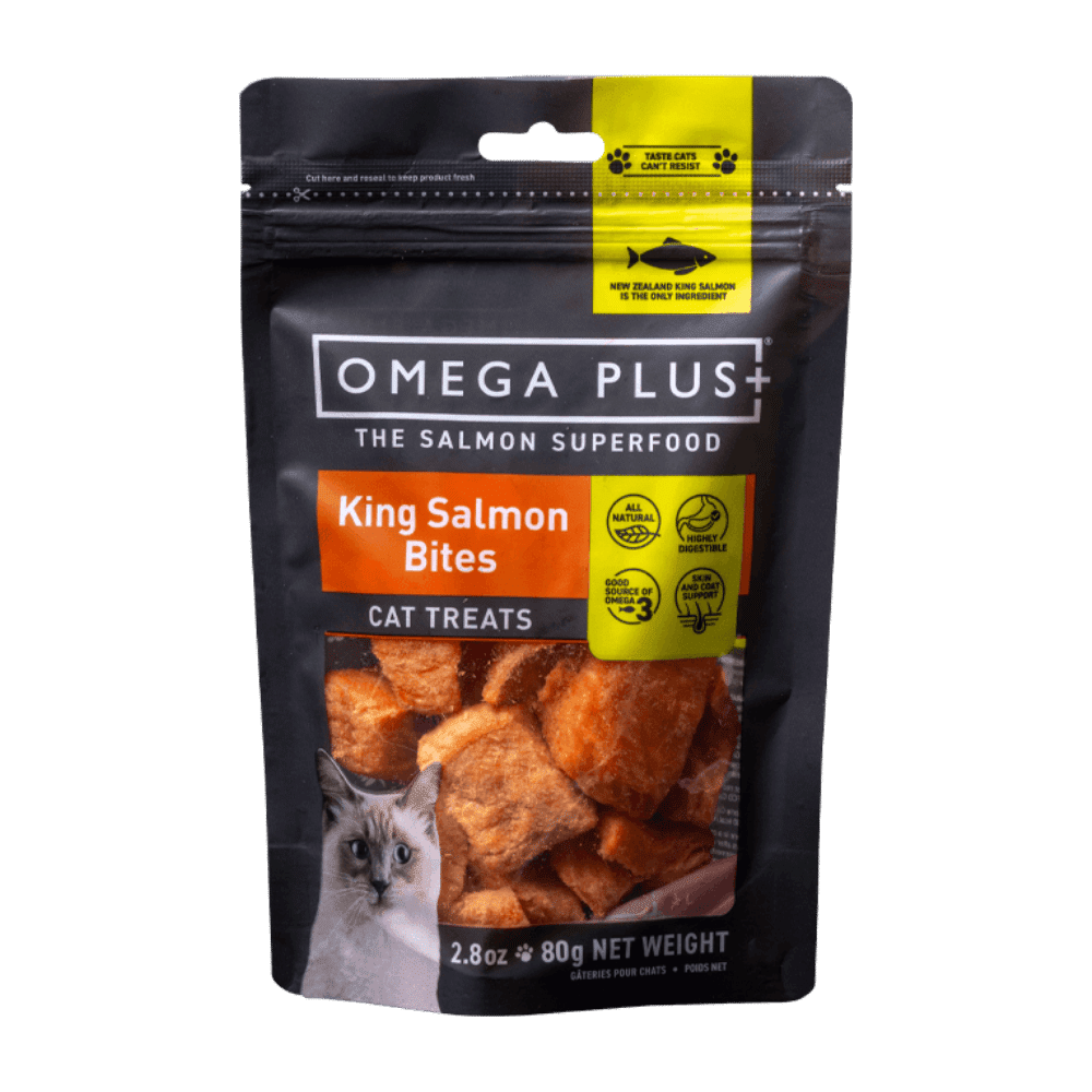 omega plus king salmon mini cat bites